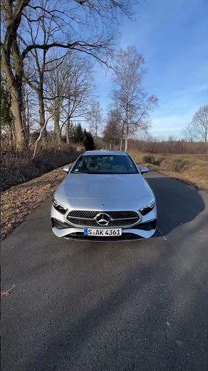 Mild hybrid with 177 hp - Mercedes A200 for old people? #mercedesaclass #w177