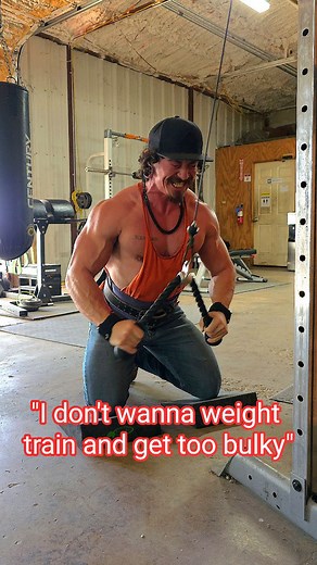 Tryin to get bulky, not husky. #bodybuilding #fitness #gym #fyp #training | Johnny Sillers