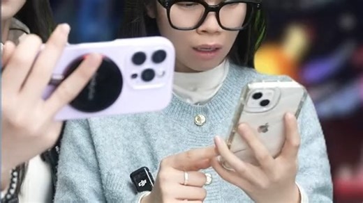 直接把视频录在硬盘里！这个好！_#磁吸硬盘 #thinkplus #数码产品