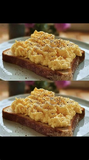  Perfect Scrambled Eggs 讀 These creamy scrambled eggs are so simple and comforting, they’ll make your mornings just a little brighter! 菱 Ingredients: • 4 large eggs • 1 tablespoon butter • A splash of milk or cream ....  Full Recipe in Comment  | Comfort Combos | Facebook