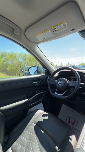 2023 Nissan Pathfinder Platinum ☀️