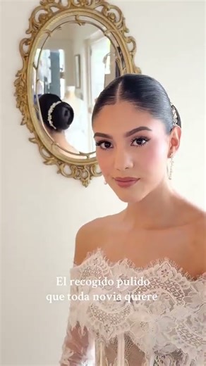 @Aguiar NoviasA A polished mirror will always be synonymous with elegance