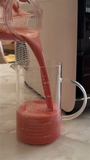 Making popsicles at home with the brand new Willing popsicle maker! 🧊 #homemade #recipes #asmr #fyp