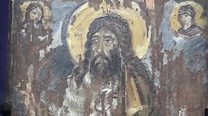 The Louvre exhibits rare icons from Ukraine