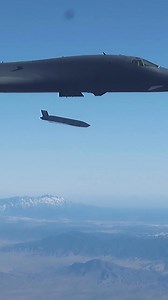 44K views · 964 reactions | B-1B Lancer conducting testing : Bomber Task Force #b1 #bomber #b1b #av #usaf #aviation #avgeek #airforce | Military Update | Facebook