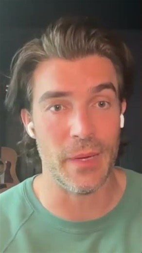 Peter Porte on Jonathan Bailey—breaking barriers as a gay actor playing straight roles beautifully.