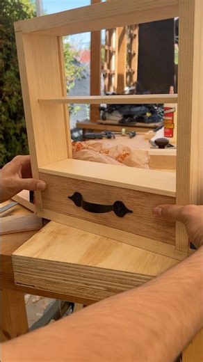 Wood Working (Hand Tools Only): Making a Cabinet Drawer
