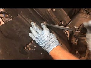 How to Remove 1986 and Newer V4 Johnson Evinrude Lower Unit