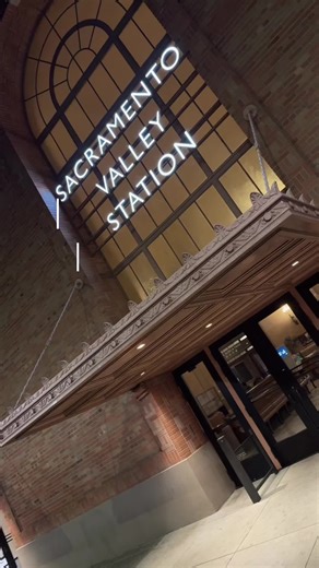 Exploring Oregon: Train Adventures in Portland