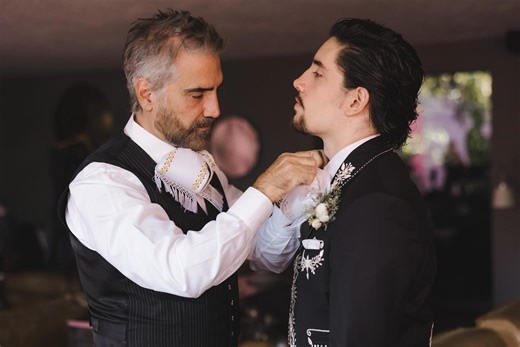 ¿Hay distanciamiento entre Alex y Alejandro Fernández? El motivo de su conflicto familiar
