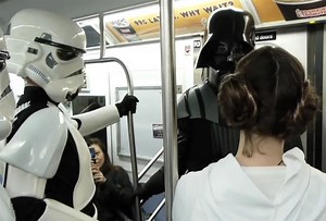 Star Wars On The New York Subway (video)