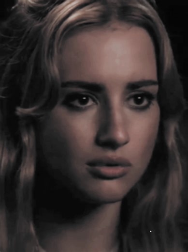 Exploring Toxic Relationships in Fanfiction