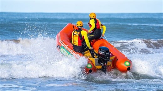 Ōpunakē Beach head lifeguard in two Christmas Day rescue emergencies