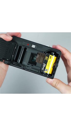 How to Unload Film from the Kodak Ektar H35N