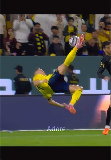 Top 6 Incredible Football Goals of November 2025