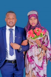 HAMBLYO HMPLYO 🌹HMPLYO SXPKY Macalin Toor Torow & Marwadiisa_ Raxiimo Macalin Maxamuud Waxaa leyahy بار الله لكما وبارك عليكما وجمع بينكما في خير | Abdirahmaan Al-cadaala