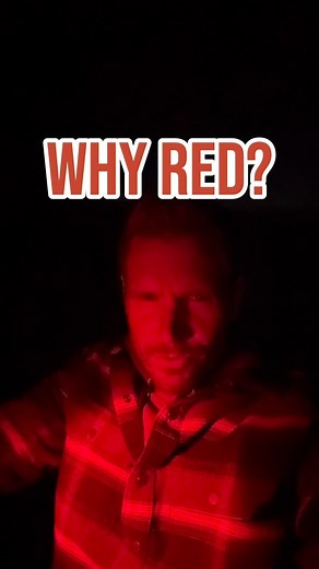 🔴 Why Red for Nighttime Adventures? 🔴 Your eyes are less sensitive to red light. When you illuminate with red in the dark, your pupils remain more dilated compared to using white or blue light. So, when you switch off that red beam, your eyes readjust to the night, keeping your night vision sharp! #RedLightAdvantage #NightVision #OutdoorTips | Rob Benson