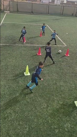 U10 warm up passing drill pass and move #u10 #soccer #youthfootball #practice #training