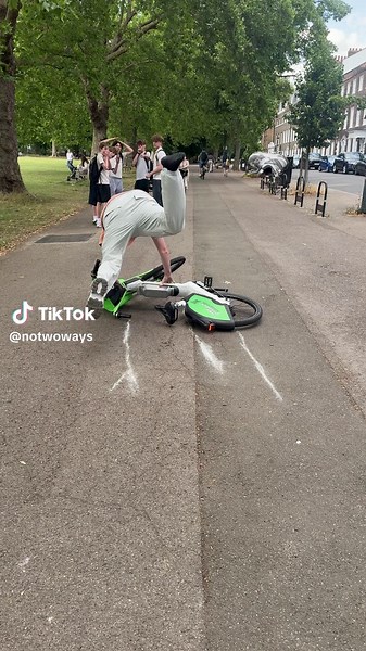 Creating Compelling Trainer Advertisements