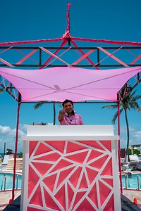 7K views · 60 reactions | Something you can't miss...our foam parties! Are you ready for a memorable day? 勺朗 . ¡Algo que no te puedes perder...nuestras fiestas de espuma! ¿Estás listo para un día inolvidable? 勺朗 . #Party #Fun #Entertainment #HyattVividPlayaDelCarmen #WorldOfHyatt #Hyatt | Hyatt Vivid Playa Del Carmen | Facebook