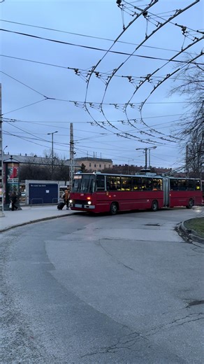 T0229🤩❤️ indul Keleti Pályaudvar M felé#bkk #bkvzrt #ikarus280tgvm #229 #80 _____________________________ @🇭🇺🚂Noel•spotter✈️ 🚌📸®@BKV.k_official @ʙᴋᴋ ɴᴏᴇʟ⛅🚋 @☃️❄️Bus Spotting Szomolya❄️☃️ @✌️🚄 Hatvan Spotter offical✌️ @🎥🚂🚍 Spotter_Ádám 🚍🚂🎥 @🎀 🪪 BUSZ-HUB 🪪 🎀 @📷🚍Ádám🚍📷 @🚂 @🚂 frelo78 🚃 @🚍Zsombor🚆 @🚌🚍Busz Spotting Arrabona🚍🚌 @97vityaaa @Ács Bence @asd._. @bkkfan59 @Borsod_spotting🚌🇭🇺 @Brendon Kotogan @British Bus And Coach Observer @Brúnó._.Spotter @Budai Spotter @Ge