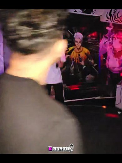 Nanatty Cantando el Opening de Evangelion en Lima