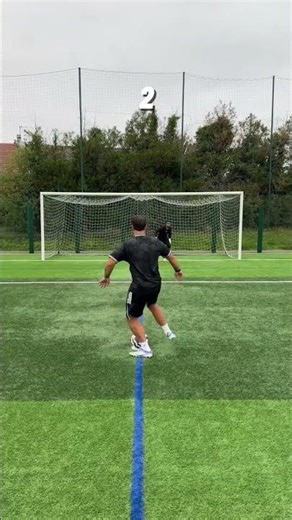 Which the best penalty 😂😱 #football #pitchrecognition #pitchaddict #soccer