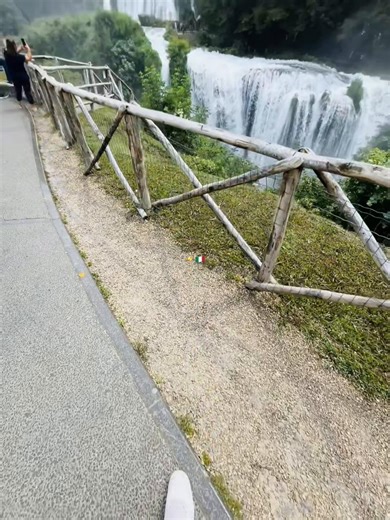 No caption 🙂🇮🇹 #unfreezemyacount #fypppppppppppppppppppppppp #italy🇮🇹 #viral #foryoupage❤️❤️@TikTok Italia @TikTok Bangladesh