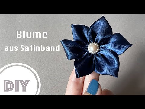 DIY Anleitung Kanzashi Blume aus Satinband selber machen Stoffblume Fabric Flower Tutorial BinnBonn