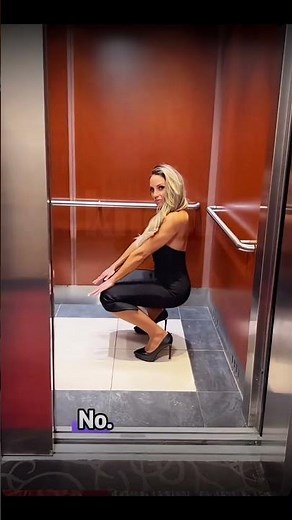 4 WWE divas who faced shocking wardrobe malfunctions in the ring