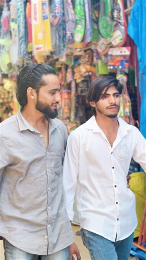 Kitne acche kangan hai 👀🥀♥️ @the_star_aris #kangan#friends #mela#trending #dost #girlfriend #mela