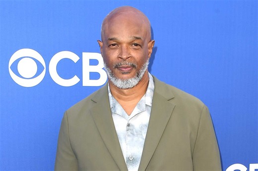 Damon Wayans reveals he 'fell in love' with nephew's ex-girlfriend: 'Family gatherings is awkward'