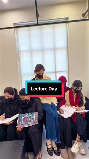 Lecture Day: Makeup Tips for Lecturer Look