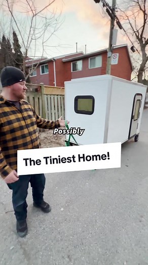 Tiniest home in the world? 😲 And it’s on wheels! Ryan is on a mission to keep building tiny homes which help homeless transition off the streets ♥️ To help support him & his incredible project, please visit his GoFundMe & socials 🫶🏻 @tinytinyhomes Thank you Ryan for all you do 🙏🏻 #torontolife #tinyhome #lifeincanada #toronto