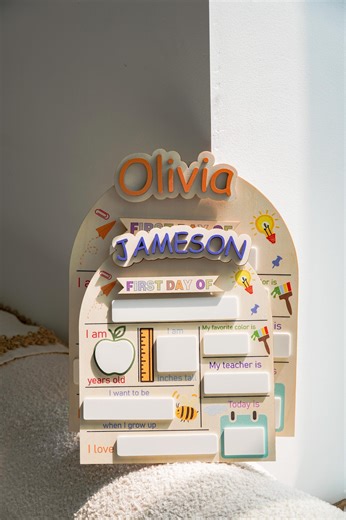 First And Last Day Of School Sign, Reusable Back to School Sign For Photos, Reusable Dry Erase Board, Back toschool and graduation gifts