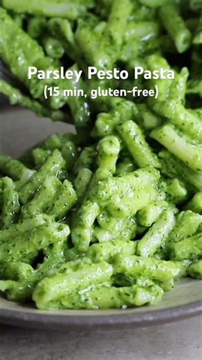 15-minute parsley pesto pasta 🌿 Easy gluten-free dinner | RFHB recipes