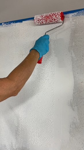 17K views · 225 reactions | A little behind the scenes from Jenn's last workshop "The Hammered Metal Finish"  | Artistic Painting Studio | Facebook