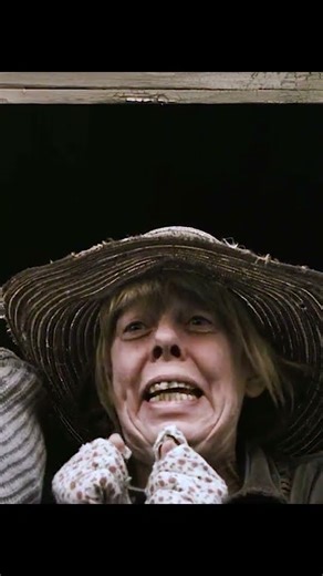 #movie "Predator vs Predalien! 😱 The DEADLIEST Showdown in 'AVP: Alien vs. Predator'"