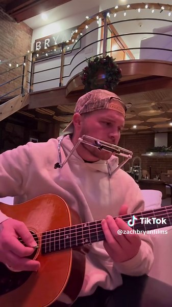 You know itll be great when he pulls out the harmonica #zachbryan | zach bryan