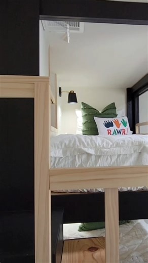 Tyra Chatman | DIY Home & Lifestyle 💕 | The most popular DIY that I still get asked for build instructions and tutorials on! I got you covered. Type "Bunk bed" and I'll send you... | Instagram