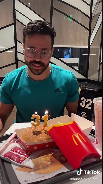 Order No. 32 from MAC Makeup Tutorial