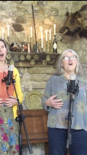 Quickbeam: Gratitude #acapellagroup #vocalharmony #harmonysinging #livemusicsessions #acapellasong