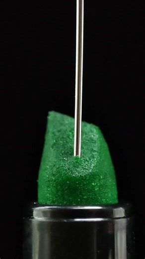 Extraction of Green Ink, Completely Destroying This Highlighter! 🧪💚 #fyp #foryou #experiment