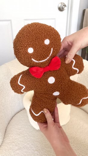 burr basket 🎁 idea everything is from @walmart for under $20 🎄🫶🏻🧦 Say “GIFT” and I’ll send you everything I used to create this girly burr basket! The perfect mix of cozy & beauty gifts. Burr basket • burr basket gift ideas • how to create a burr basket • burr basket gift for your bestie • walmart gift ideas • walmart gift guide • walmart gifts for her • gifts for her 2025 • holiday gift guide for her, burr basket aesthetic, holiday gifts for women, gift basket for best friend #burrbasket #