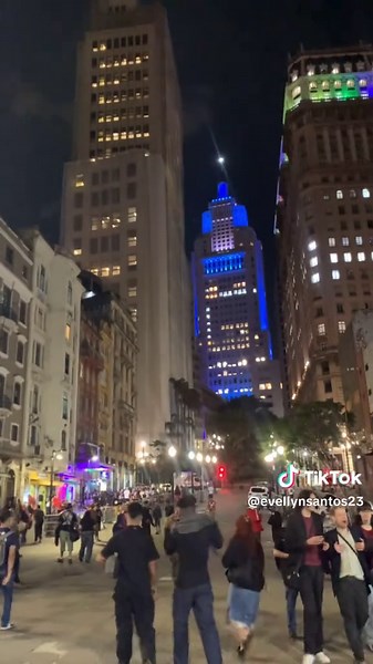 Explore the Nightlife of São Paulo: Vale do Anhagabau