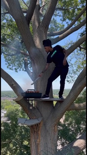 Chef Flocko on Instagram: "In the trees smoking pig feet and cow neck !! Yall ever had it?! #Fyp #pigfeet #foryou #explore #reelsusa #treeremoval #bbq"