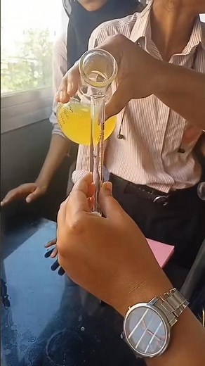 Extraction of "Bromelain" enzyme from Pineapple|Preparation of crude enzyme|Salt precipitation 👩🏻‍🔬🧪