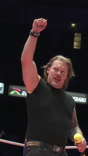 Chris Jericho Ataca a Místico en CMLL