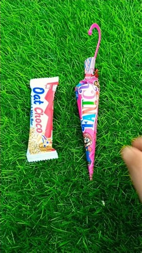 1 Cone Umbrella Unboxing And Oat Choco Yummy 🤤