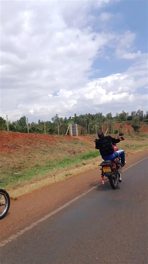 ATA MM KUNA MTU NILIPEA DAWA NA NI MWANAFUNZI WA WISE😂😂😂 SEMA UKWELI WISE | Eduh Kauri